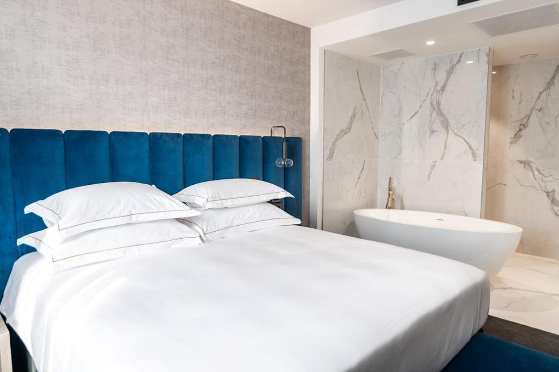 Elegans Hotel Brdo คราน ภายนอก รูปภาพ